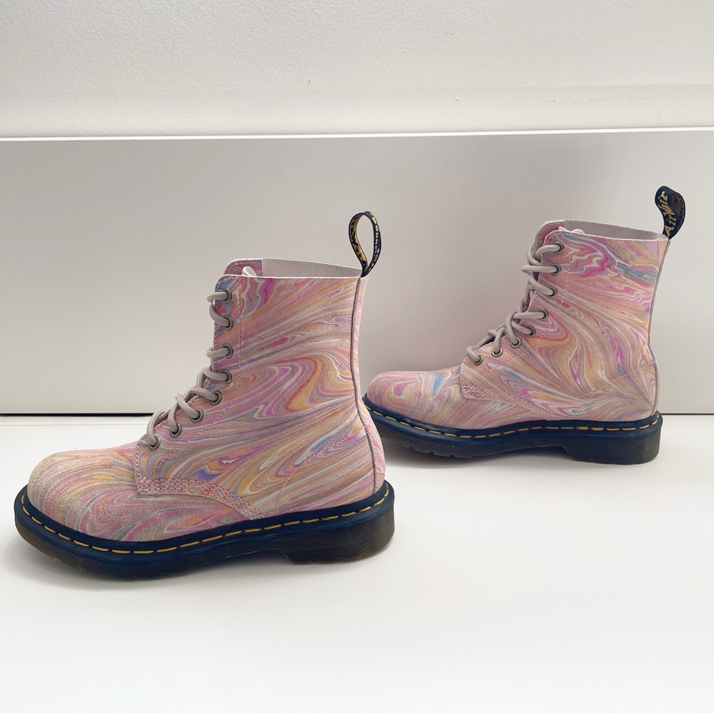 Dr Martens pascal 1460 MARBLED SUEDE LACE UP BOOTS rainbow unicorn girly combat - Picture 6 of 11